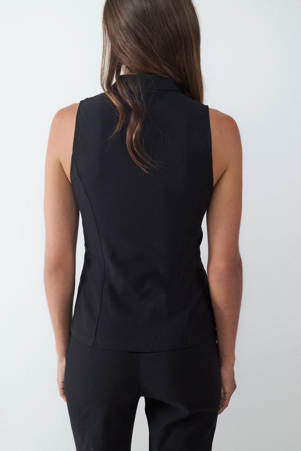 model_shot-back